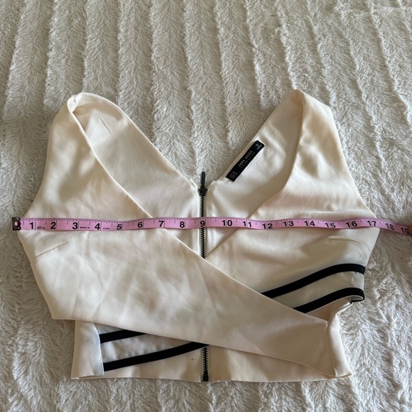 ZARA Wrap Top with Black Accents - Picture 7 of 7